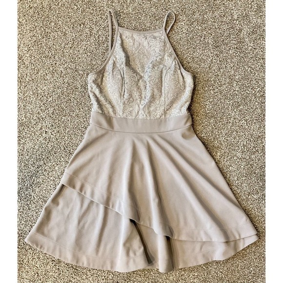 New Speechless Party Social Dress Short Fit Flare Grey Silver Size 9 - Picture 6 of 7